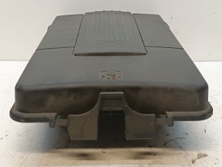 bontott VW GOLF VI Akkumulátor Fedél