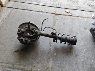 bontott VW GOLF VI Bal első Gólyaláb (Lengécsillapító, Rugó)