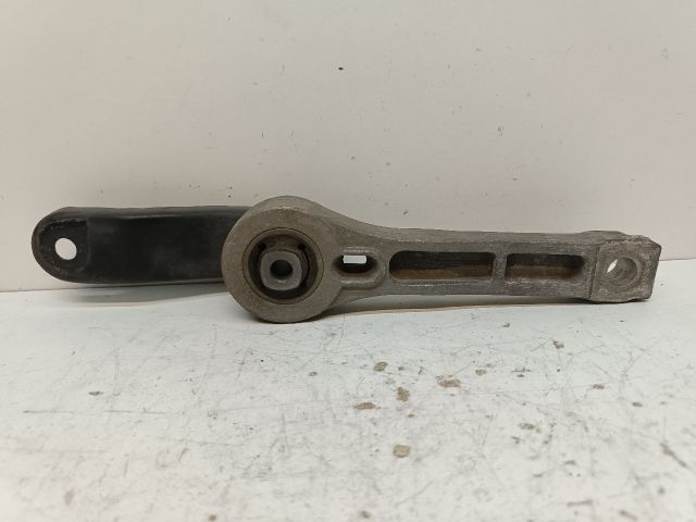 bontott VW GOLF VI Billenésgátló Bak