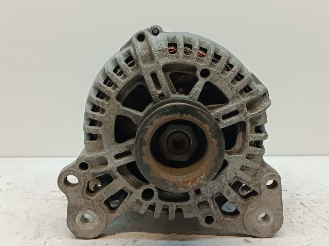 bontott VW GOLF VI Generátor