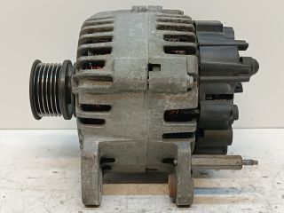 bontott VW GOLF VI Generátor