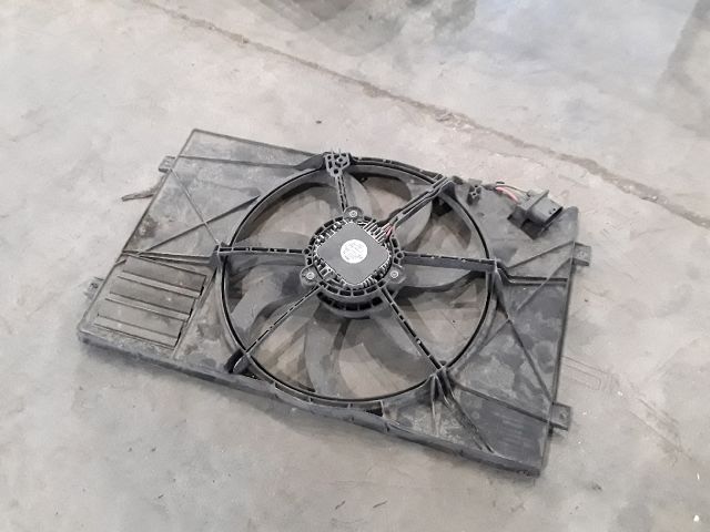 bontott VW GOLF VI Hűtőventilátor