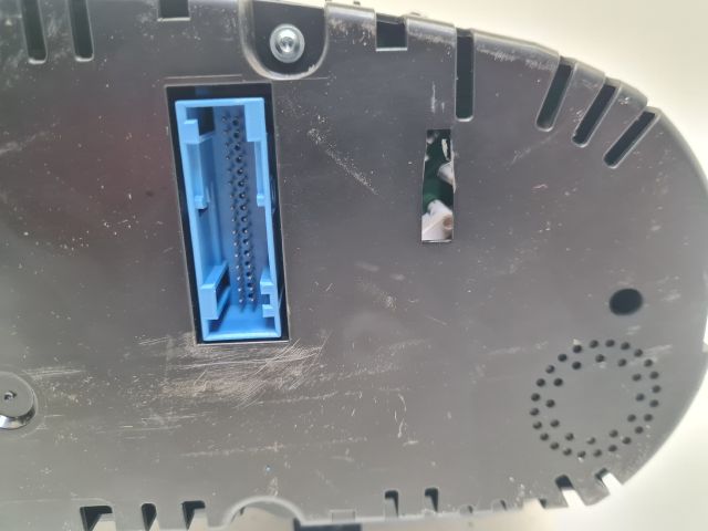 bontott VW GOLF VI Kilométeróra