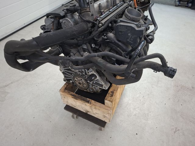 bontott VW GOLF VI Komplett Motor (Segédberendezésekkel)