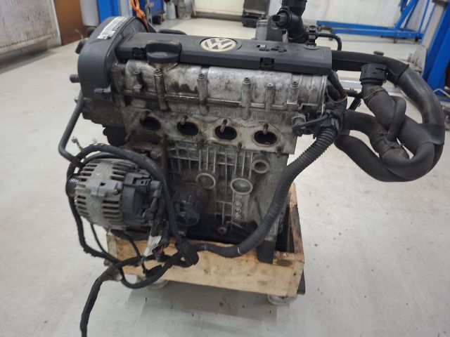 bontott VW GOLF VI Komplett Motor (Segédberendezésekkel)