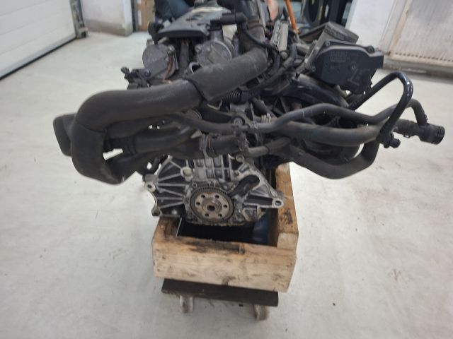 bontott VW GOLF VI Komplett Motor (Segédberendezésekkel)