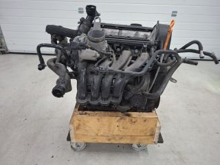 bontott VW GOLF VI Komplett Motor (Segédberendezésekkel)