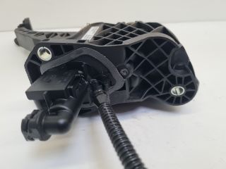 bontott VW GOLF VI Kuplung Pedál