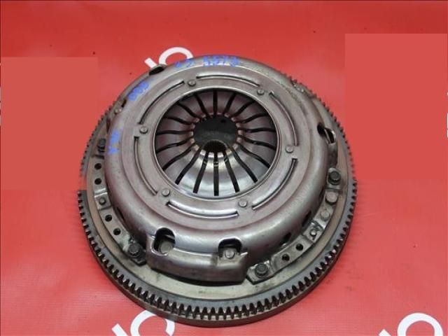 bontott VW GOLF VI Kuplung Szett (Szerkezet, Tárcsa)