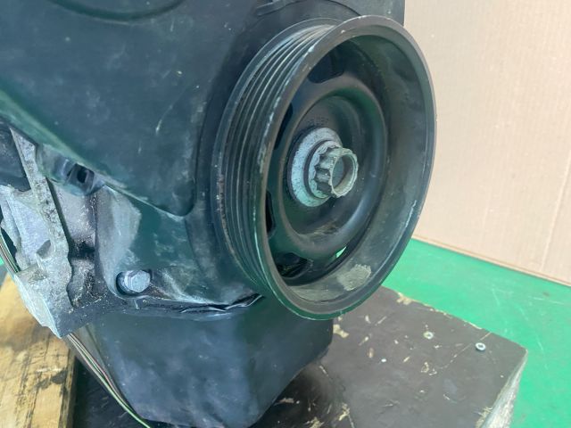 bontott VW GOLF VI Motor (Fűzött blokk hengerfejjel)