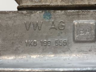 bontott VW GOLF VI Motor Tartó Bak Bal