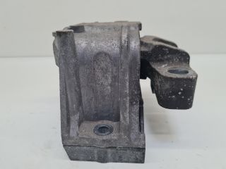 bontott VW GOLF VI Motor Tartó Bak (Fém)