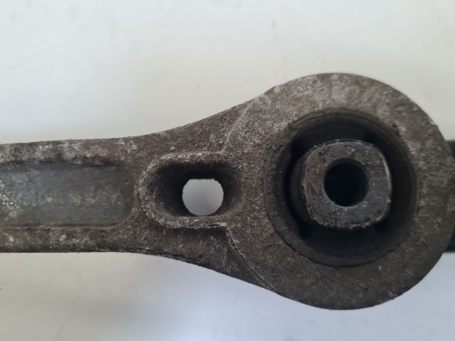 bontott VW GOLF VI Motor Tartó Bak (Fém)