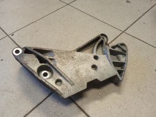 bontott VW GOLF VI Motor Tartó Bak (Pozíciófüggetlen)