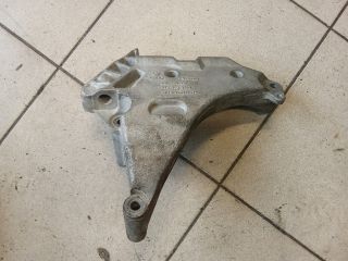 bontott VW GOLF VI Motor Tartó Bak (Pozíciófüggetlen)