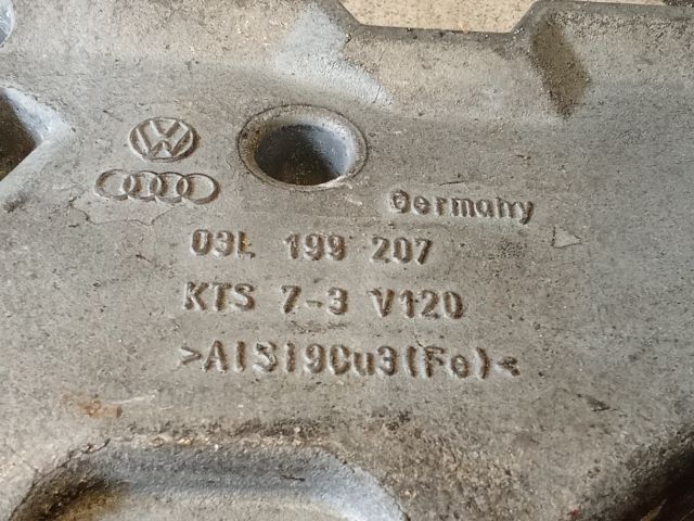 bontott VW GOLF VI Motor Tartó Bak (Pozíciófüggetlen)