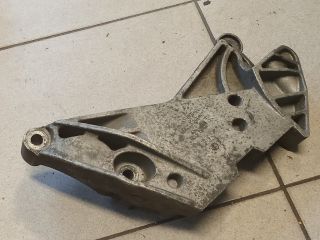 bontott VW GOLF VI Motor Tartó Bak (Pozíciófüggetlen)