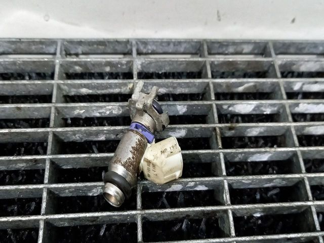 bontott VW GOLF VI Porlasztó (1 db)