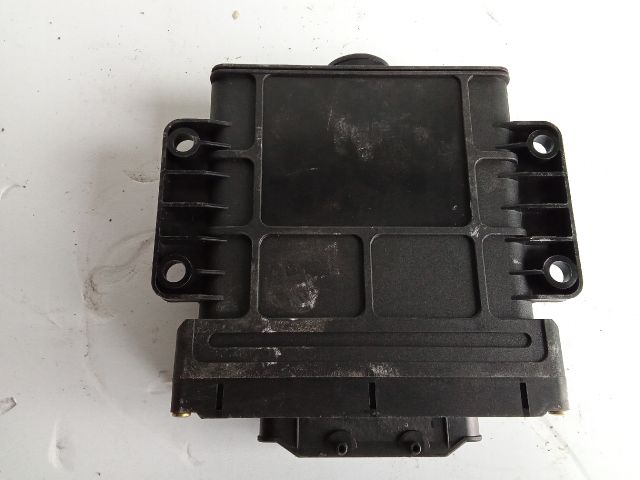 bontott VW GOLF VI Automata Váltó Elektronika