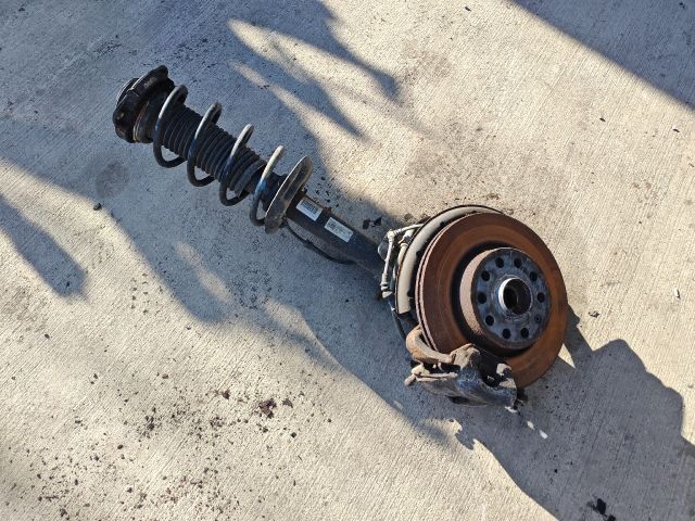 bontott VW GOLF VI Bal első Gólyaláb (Lengécsillapító, Rugó)