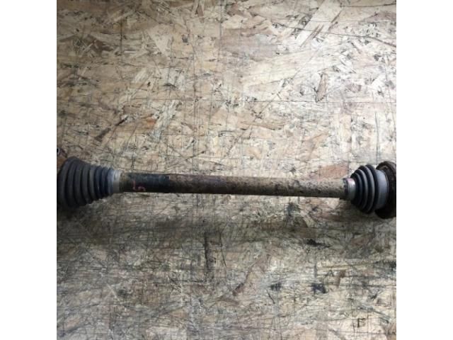 bontott VW GOLF VI Bal hátsó Féltengely