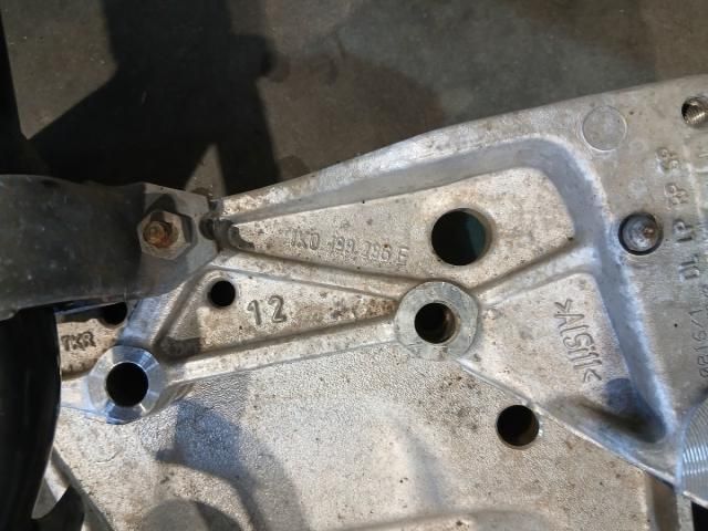 bontott VW GOLF VI Első Bölcső