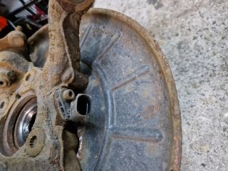 bontott VW GOLF VI Első Pár Fék Szett (Nyereg, Tárcsa, Betét)