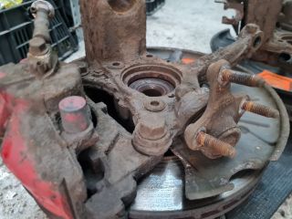 bontott VW GOLF VI Első Pár Fék Szett (Nyereg, Tárcsa, Betét)