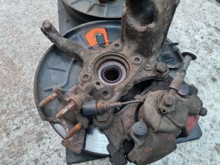 bontott VW GOLF VI Első Pár Fék Szett (Nyereg, Tárcsa, Betét)