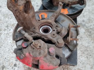 bontott VW GOLF VI Első Pár Fék Szett (Nyereg, Tárcsa, Betét)