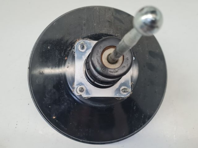 bontott VW GOLF VI Fékrásegítő