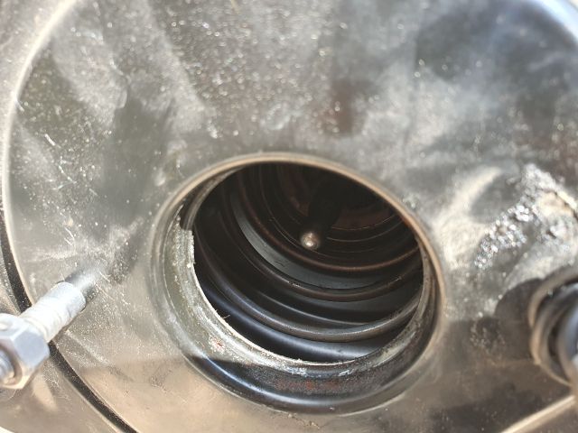 bontott VW GOLF VI Fékrásegítő