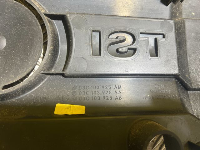 bontott VW GOLF VI Felső Motorburkolat