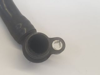 bontott VW GOLF VI Forgattyúsház Szellőző Cső