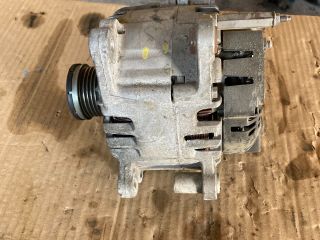 bontott VW GOLF VI Generátor