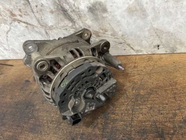 bontott VW GOLF VI Generátor