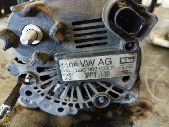 bontott VW GOLF VI Generátor