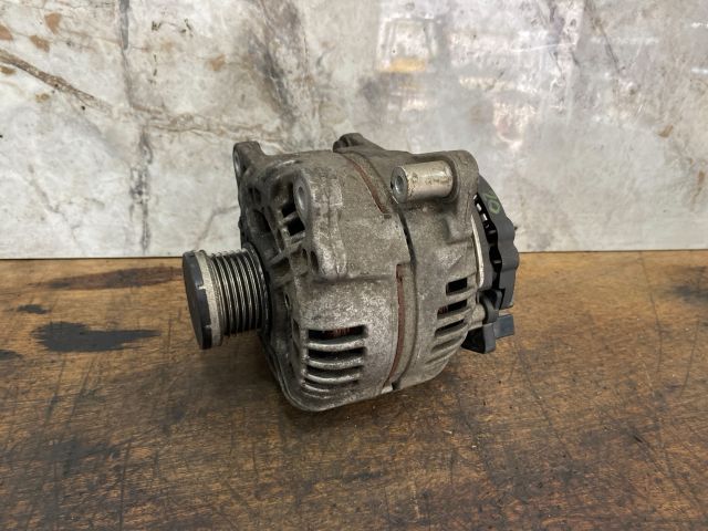 bontott VW GOLF VI Generátor