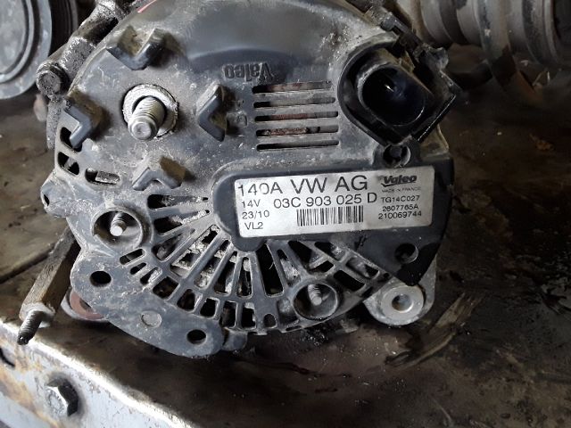 bontott VW GOLF VI Generátor