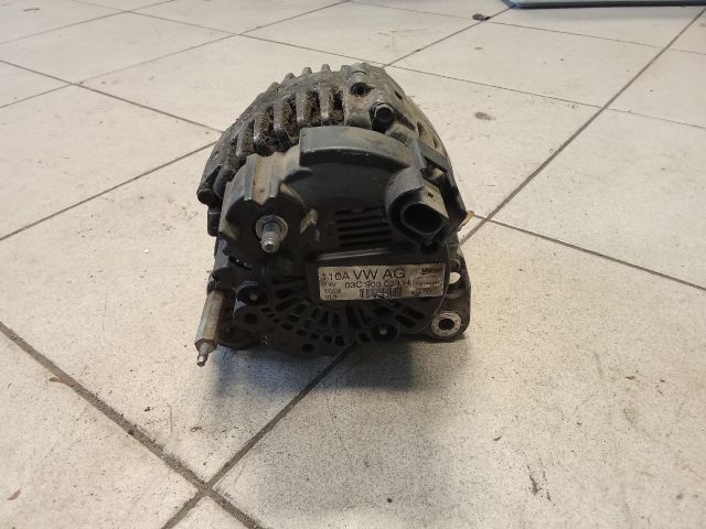 bontott VW GOLF VI Generátor