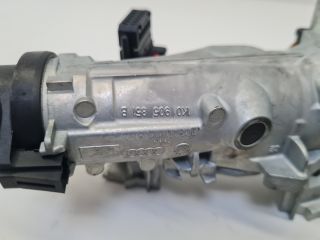 bontott VW GOLF VI Gyújtáskapcsoló Házzal