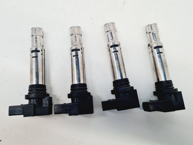 bontott VW GOLF VI Gyújtótrafó Szett