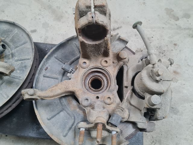 bontott VW GOLF VI Hátsó Pár Fék Szett (Nyereg, Tárcsa, Betét)