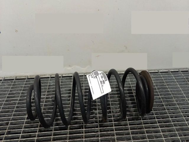 bontott VW GOLF VI Hátsó Rugó