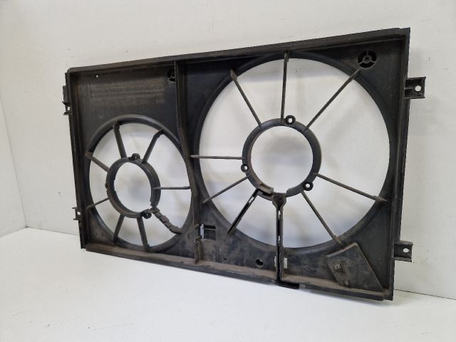 bontott VW GOLF VI Hűtőventilátor Keret