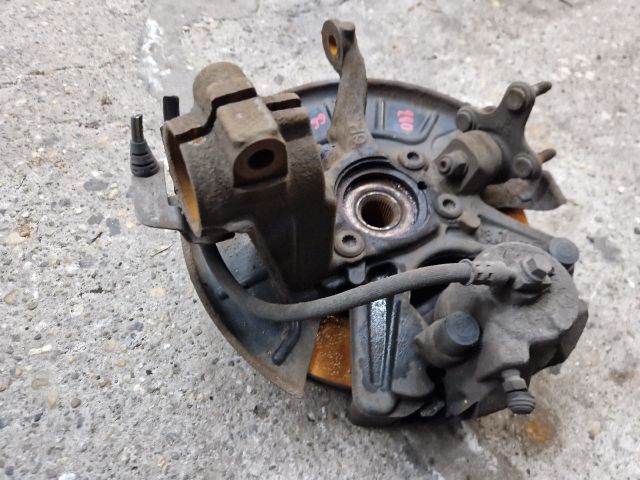 bontott VW GOLF VI Jobb első Csonkállvány Kerékaggyal