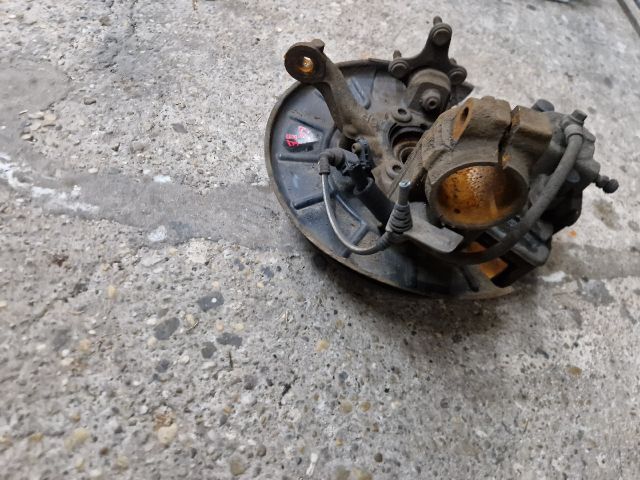 bontott VW GOLF VI Jobb első Csonkállvány Kerékaggyal