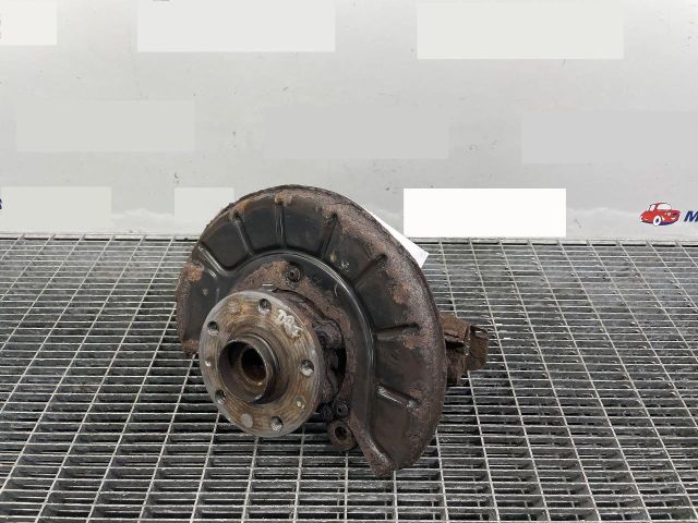 bontott VW GOLF VI Jobb első Csonkállvány