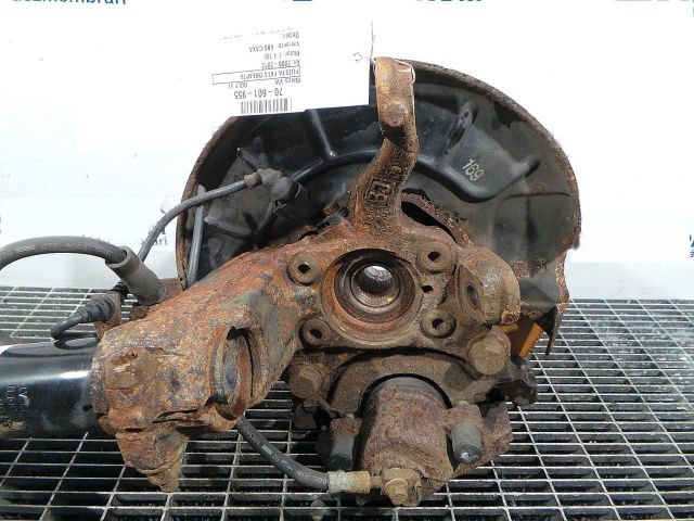 bontott VW GOLF VI Jobb első Csonkállvány