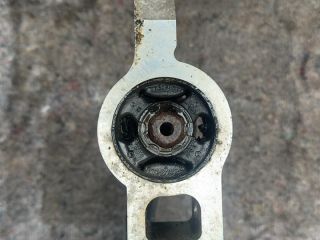 bontott VW GOLF VI Jobb első Lengőkar